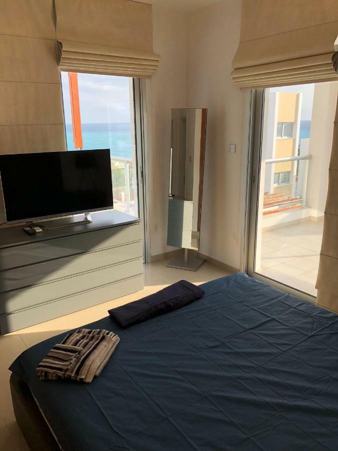 Marina View Villa 11 Peyia Exterior photo